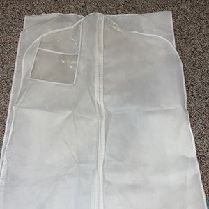 zippered wedding dress cover 70x24x9”